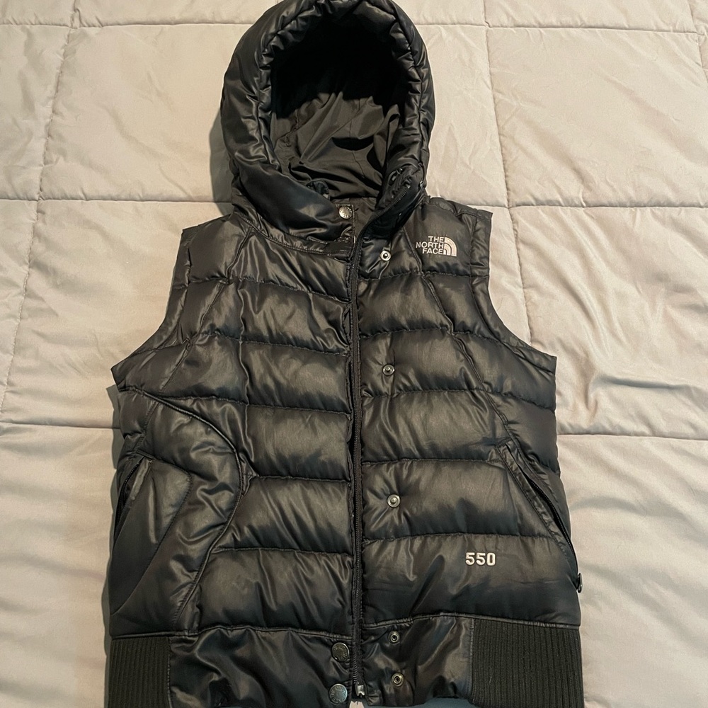 Northface puffer vest with hood